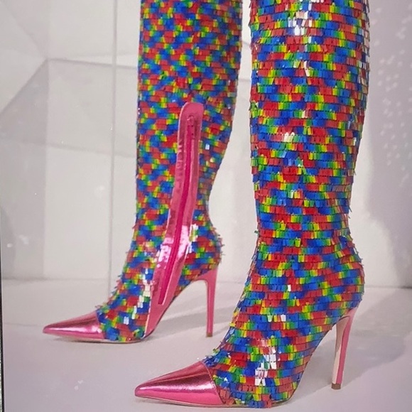 🤶💞Host Picks💞Colorful Heeled Boots - Picture 2 of 8